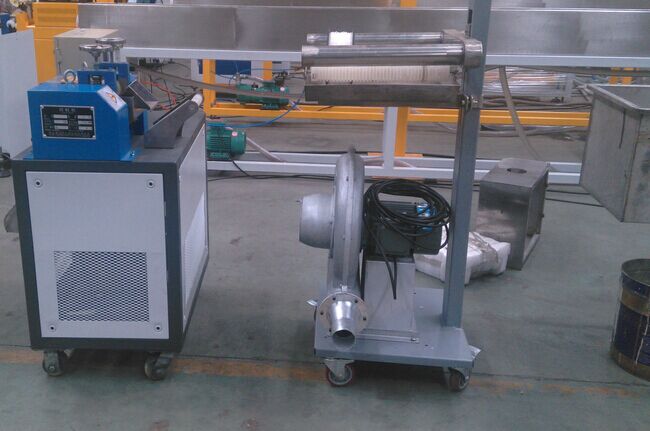 Ενιαίο PVC παραγωγής βιδών 100kg/H Pelletizing ο εξωθητής μηχανών 2