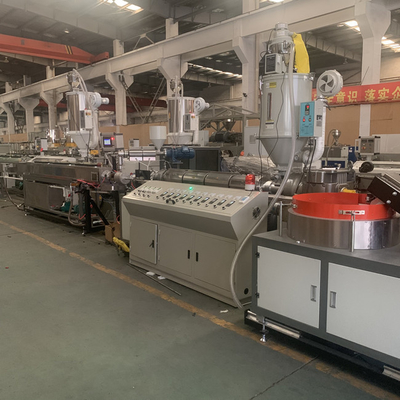 Good price πλαστική φόρμα χάλυβα μηχανών 40Cr σωλήνων PVC άρδευσης σταλαγματιάς 63mm σε απευθείας σύνδεση