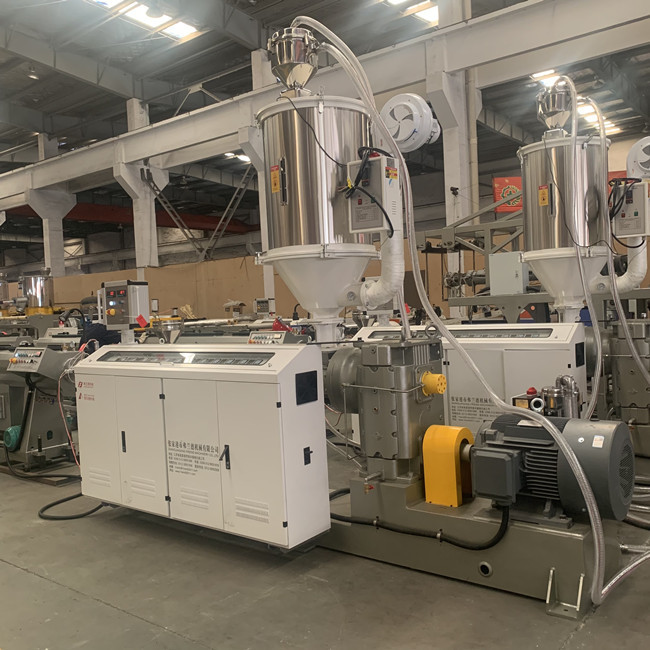 140RPM LDPE εξοπλισμός εξωθητών ανακύκλωσης πλαστικών ταινιών 4