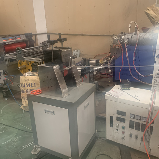 Ενιαία μηχανή σωλήνων βιδών 40kg/H ιατρική PU πλαστική 2