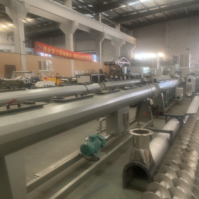 180kg/H Hdpe κενή διαμόρφωση μηχανών εξώθησης γραμμών παραγωγής εξωθητών σωλήνων 0