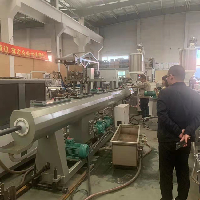 LDPE HDPE υλικός πλαστικός σωλήνας που εξωθεί τη μηχανή 150kg/H 5