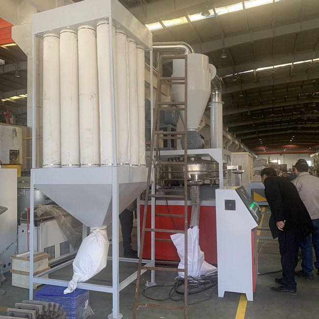 Pulverizer PE PVC PP βιομηχανική υψηλή ρυθμοαπόδοση μηχανών 300kg/H 4