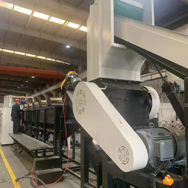500kg/H τσιπ της PET γραμμή 14mm ανακύκλωσης ανακύκλωσης που τελειώνουν πλαστική 4